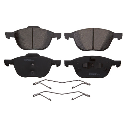 QuickStop Front Disc Brake Pad Set Ceramic | WAGZD1563A