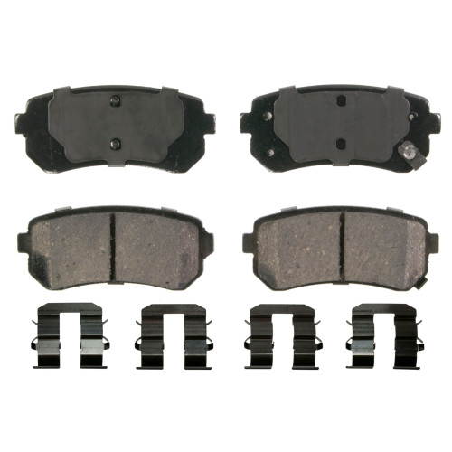 QuickStop Rear Disc Brake Pad Set Ceramic | WAGZD1398