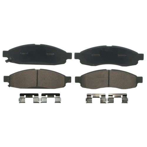 QuickStop Front Disc Brake Pad Set Ceramic | WAGZD1183