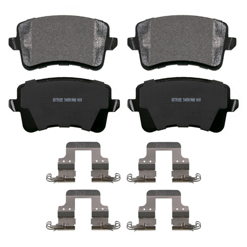 QuickStop Rear Disc Brake Pad Set Semi-Metallic | WAGZX1386
