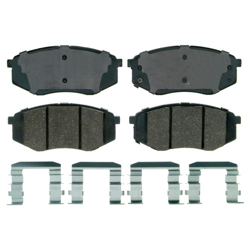 QuickStop Front Disc Brake Pad Set Ceramic | WAGZD1447