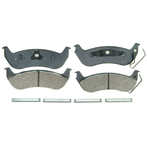 QuickStop Rear Disc Brake Pad Set Ceramic | WAGZD932