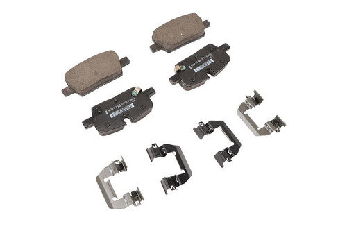 GM Genuine Parts Front Disc Brake Pads Set | ACD84794110