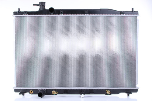 Radiator w/Integrated Transmission Oil Cooler | NIS681407