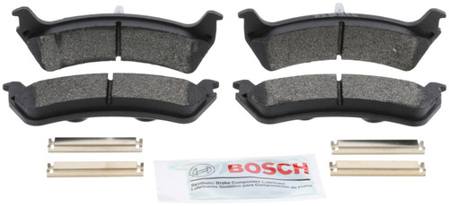 Blue Series Semi-Metallic Rear Brake Pad Set | BOSBE667AH