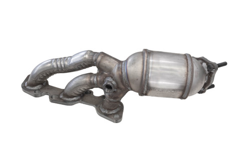 Exhaust Manifold with Integrated Catalytic Converter | 59S7718017