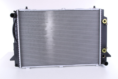 Radiator w/Integrated Transmission Oil Cooler | NIS60469A
