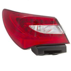 Rear Tail Lamp Assembly, Driver Side | 74AYC11-6372-00