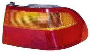 Rear Tail Lamp Assembly, Passenger Side | 74AYC11-5245-00