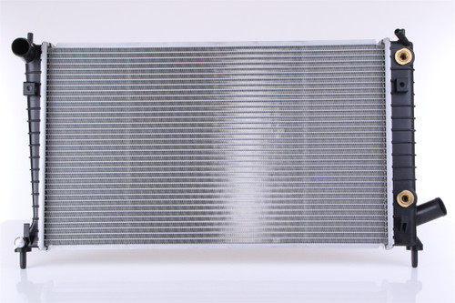 Radiator w/Integrated Transmission Oil Cooler | NIS68001A