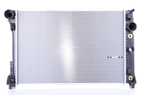 Radiator w/Integrated Transmission Oil Cooler | NIS67101