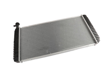 GM Genuine Parts Engine Radiator