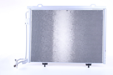 Nissens 94826 Condensatore Clima Per PEUGEOT 3008/307 – Sostituzione Diretta, Qualità OE