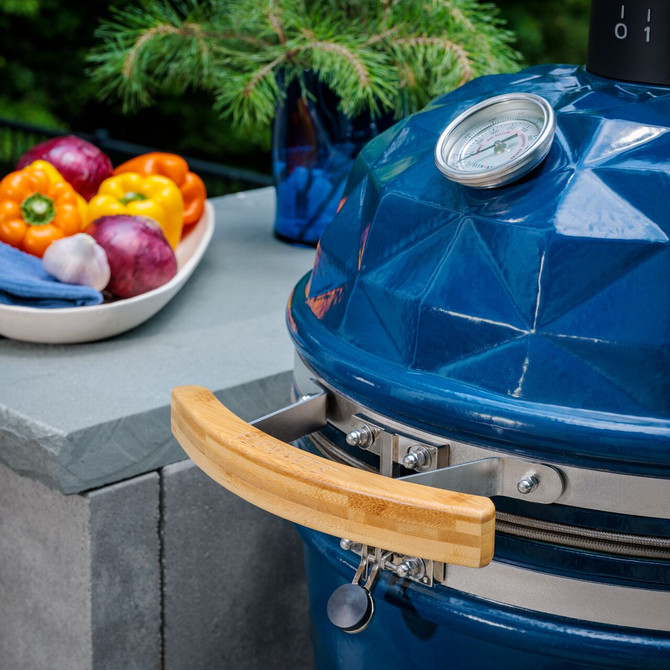Blue Diamond 22" Kamado Grill Blue Diamond 22" Kamado Grill