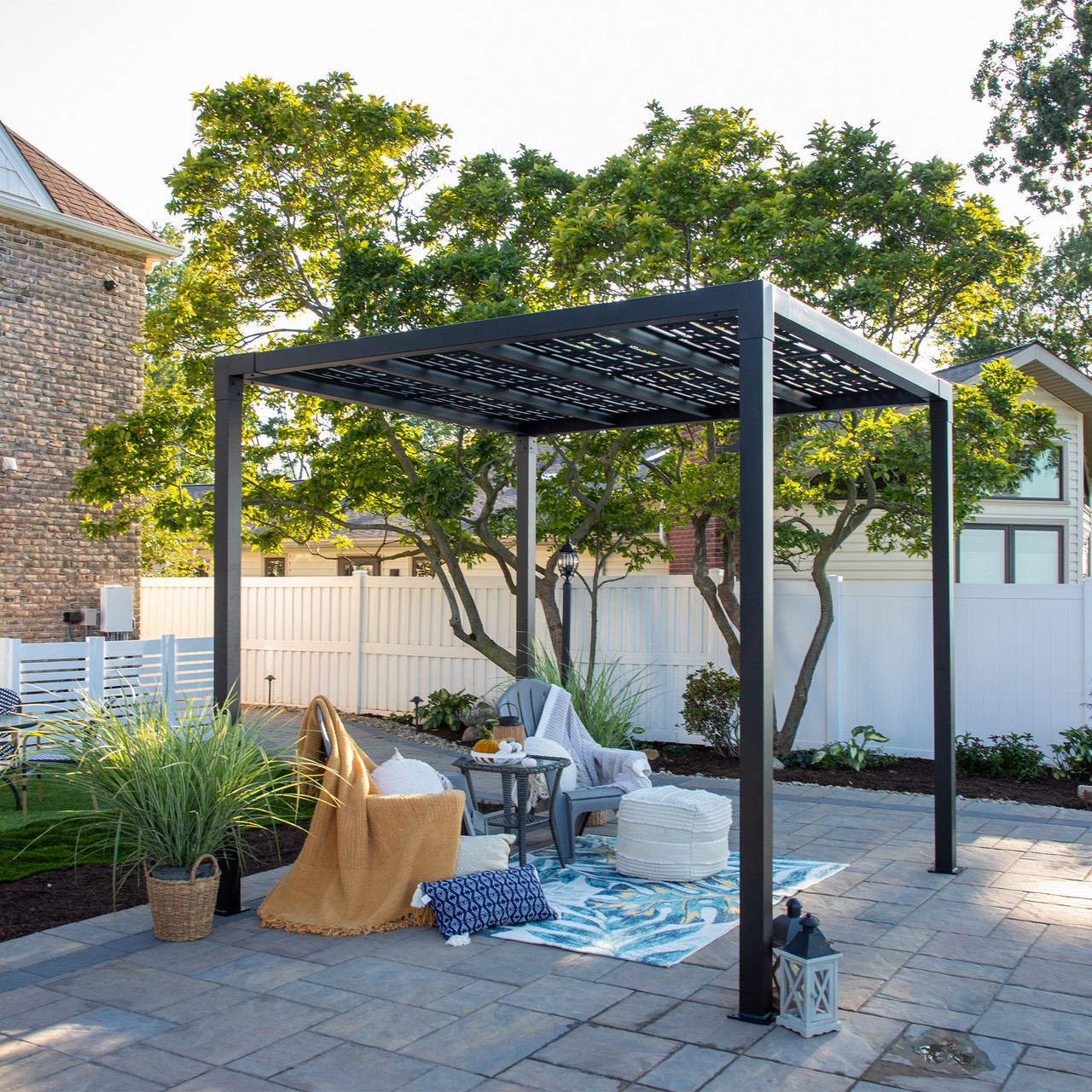Shade & Privacy