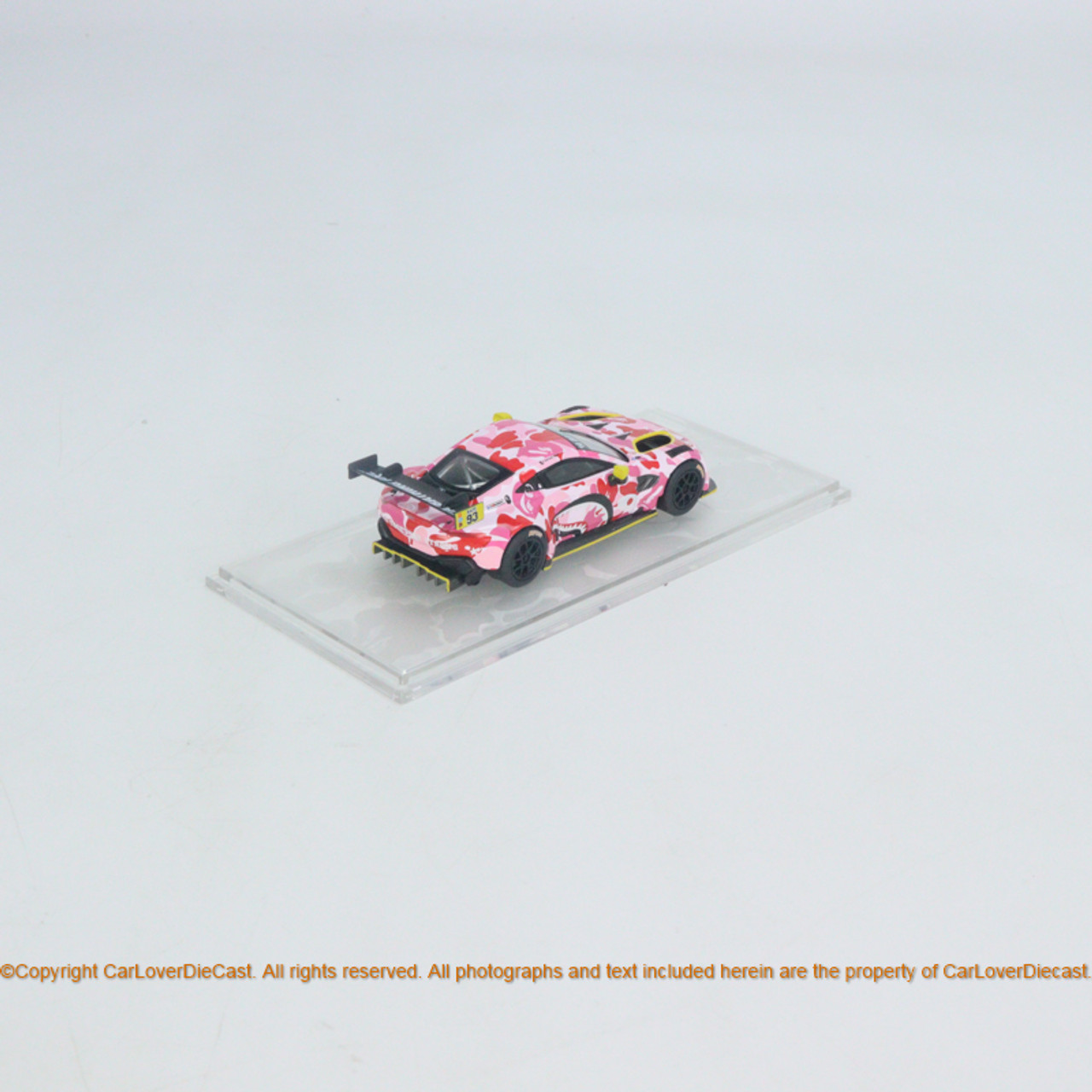 POPRACE 1:64 BAPE® x Aston Martin GT3 Pink / Blue (PR64-AMBA