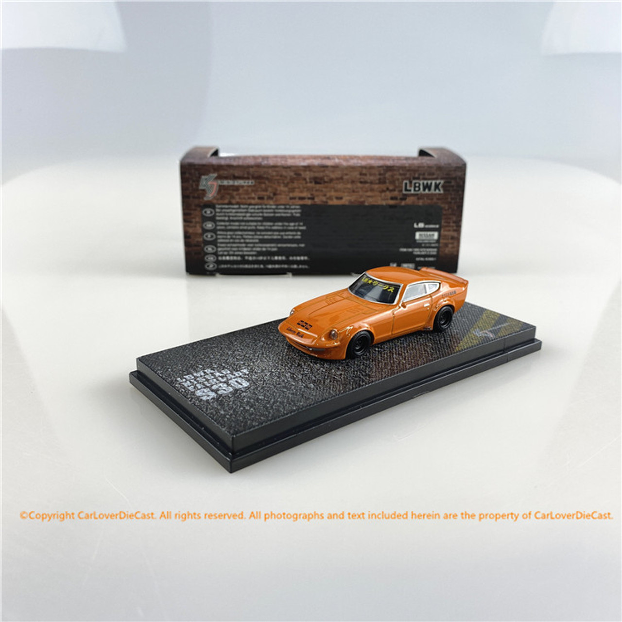 KJ Miniatures 1:64 LBWK Nissan FairLady S30 KJ64003OR(KJ002
