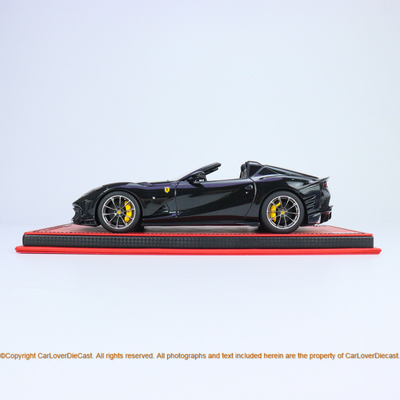 MR Collection 1:18 Ferrari 812 Competizione A Grey/Red/Black