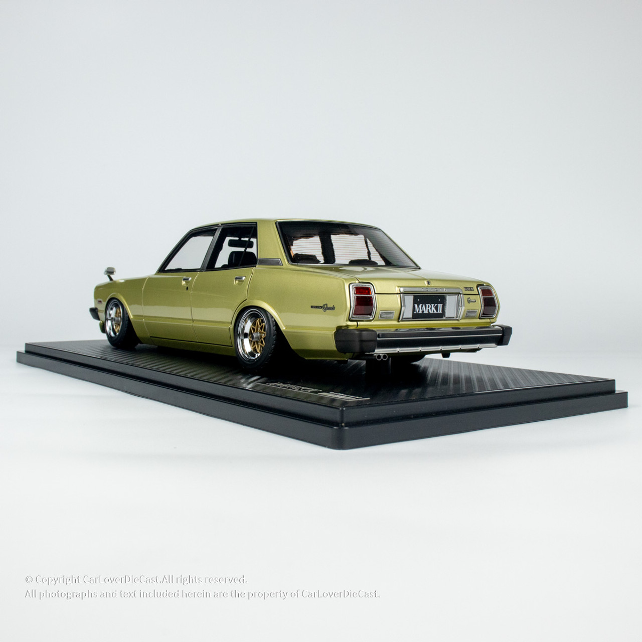 1/18 イグニッションモデル　マーク2 MX41 IG3428 MarkII イグニッションモデル 1/18 トヨタ マークII セダン グランデ
