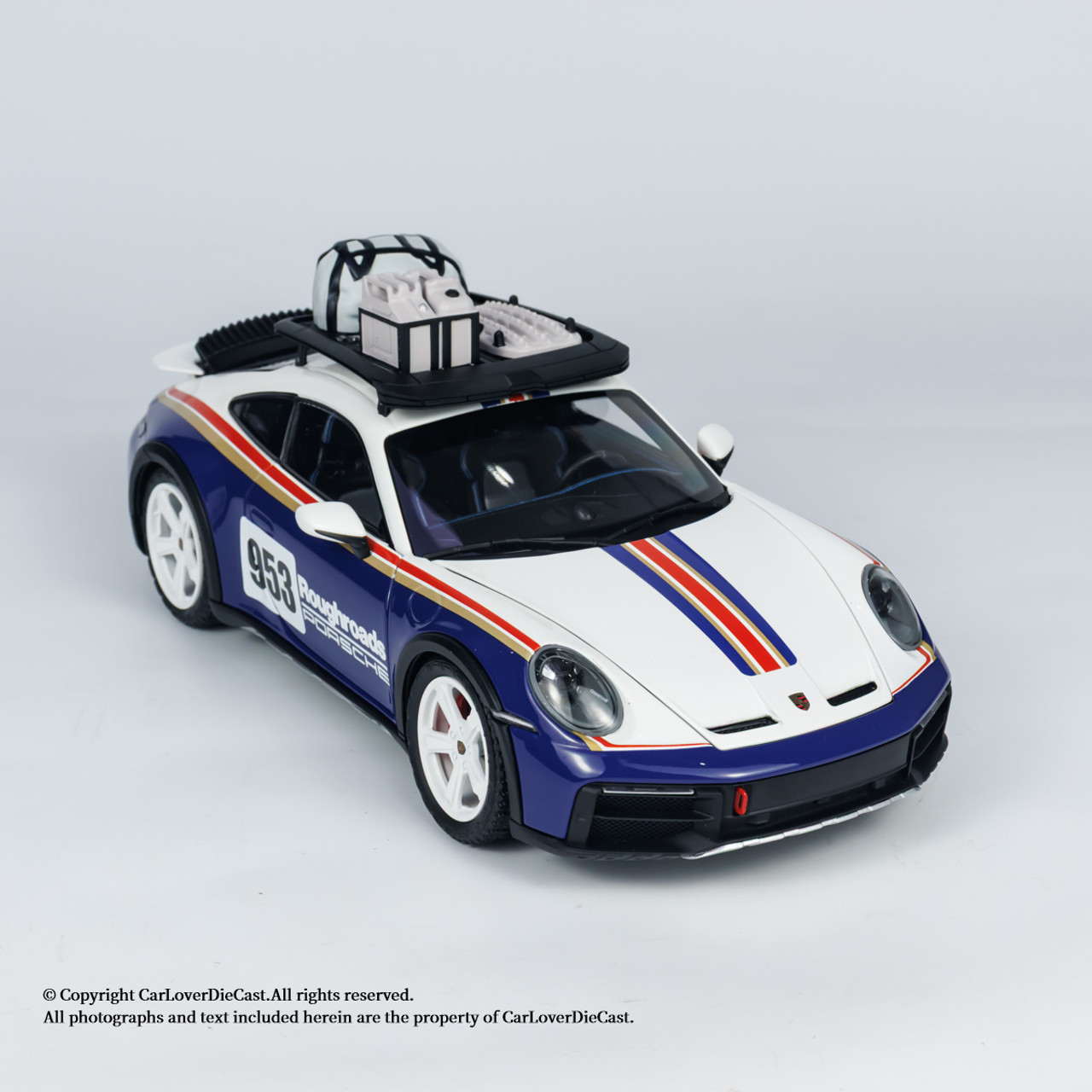MINICHAMPS 1:18 PORSCHE 911 DAKAR - 2023 - BLUE WITH ROOF
