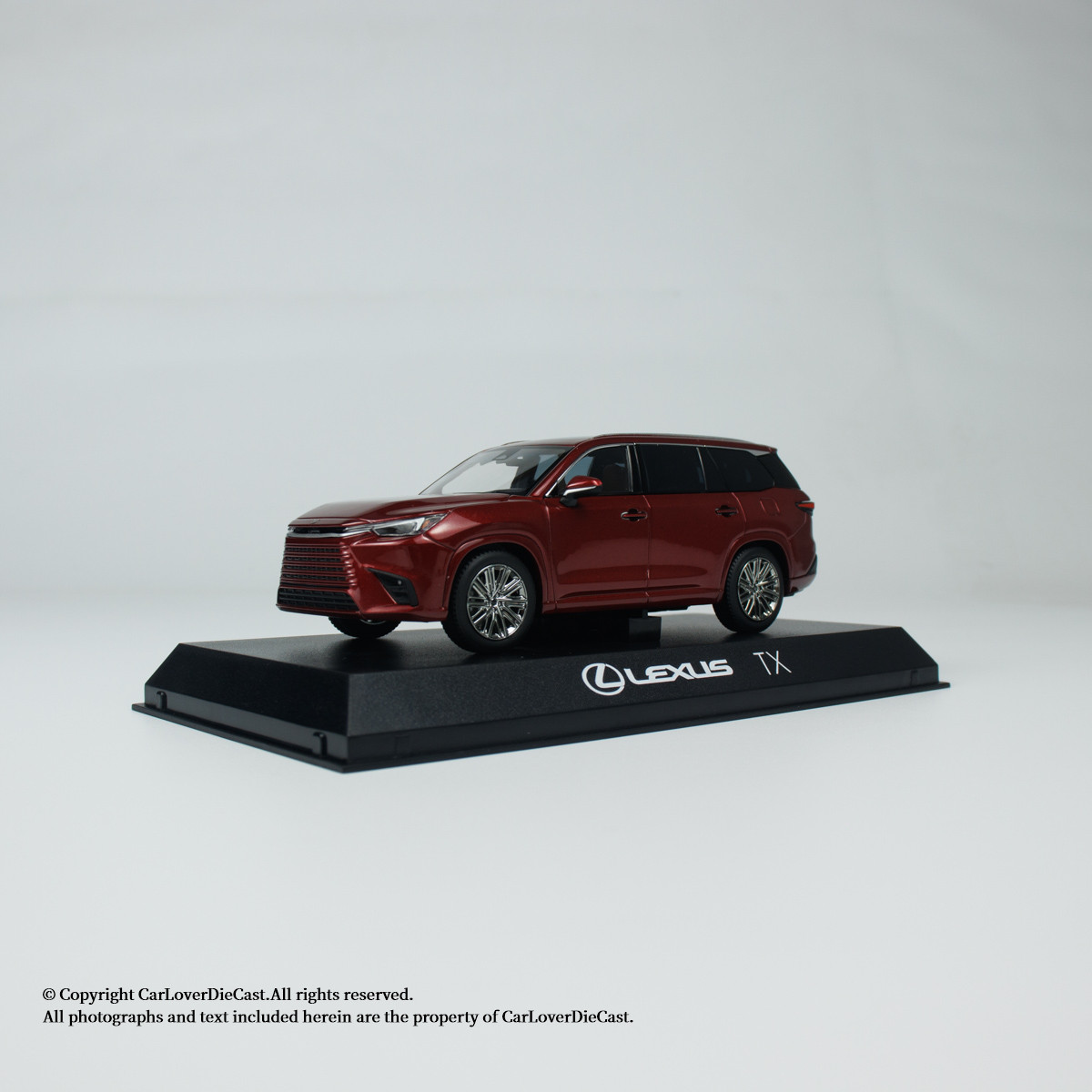 Kyosho 1:43 LEXUS TX (03923) Diecast Car Model Available Now