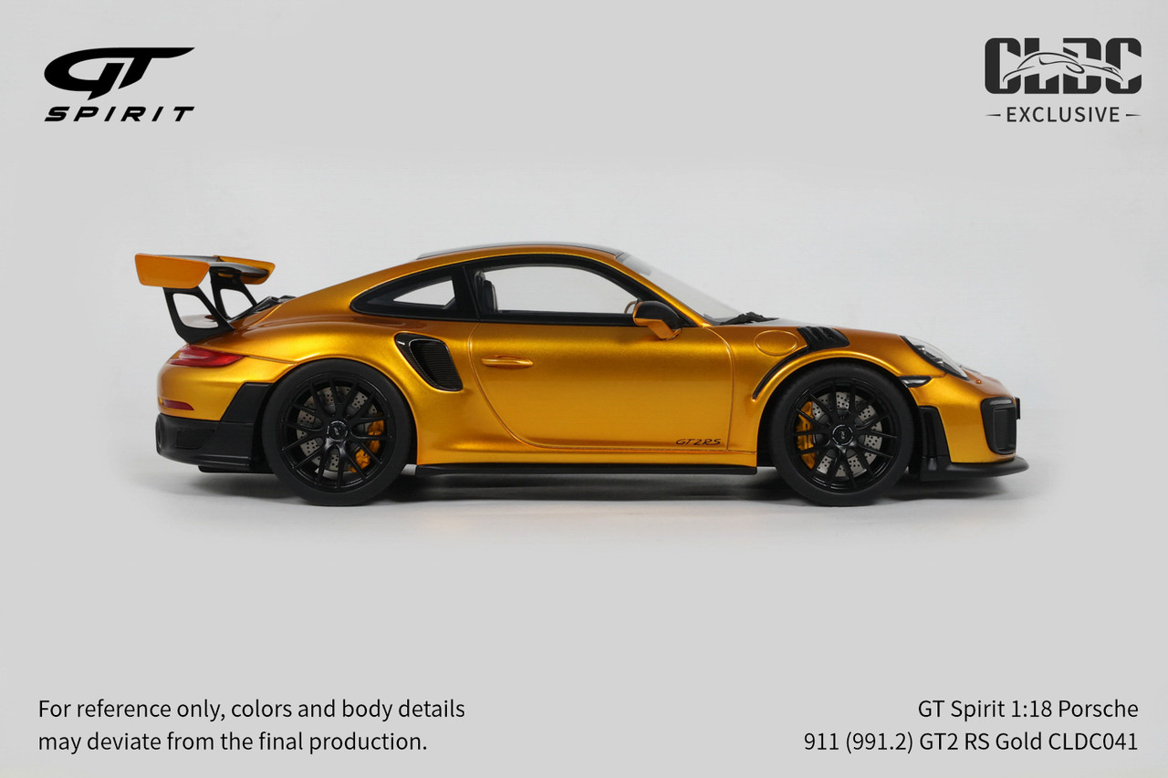 GT Spirit 1:18 Porsche 911 (991.2) GT2 RS With Display Case