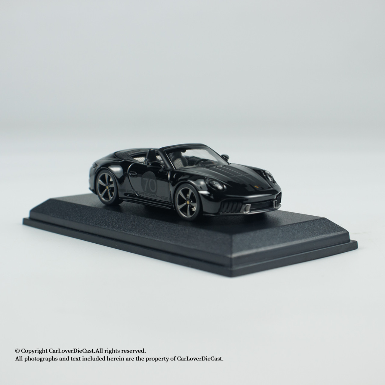 MINICHAMPS 1:64 PORSCHE 911 (992.2) CARRERA GTS CABRIOLET