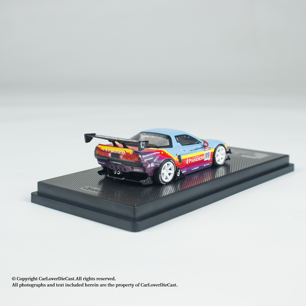 INNO 1:64 HONDA NSX (NA1) PANDEM ROCKET BUNNY (IN64-NSXP-APA25