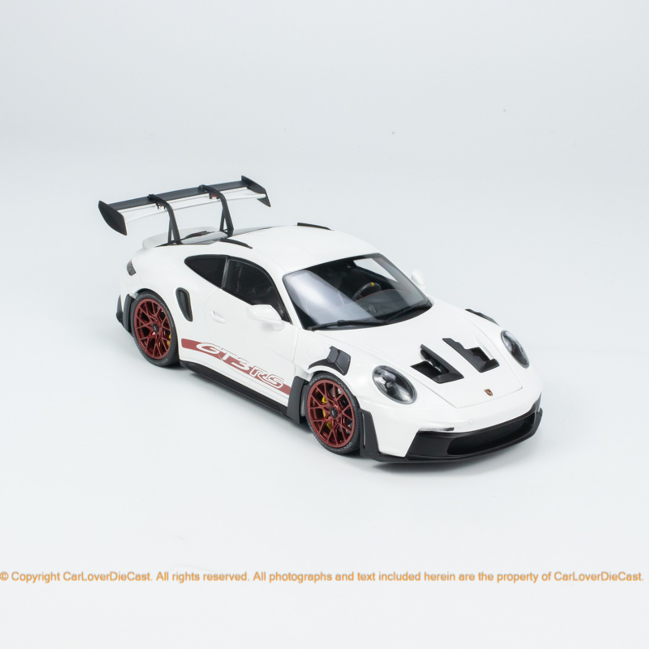 Minichamps 1:18 CLDC Exclusive PORSCHE 911 (992) GT3 RS