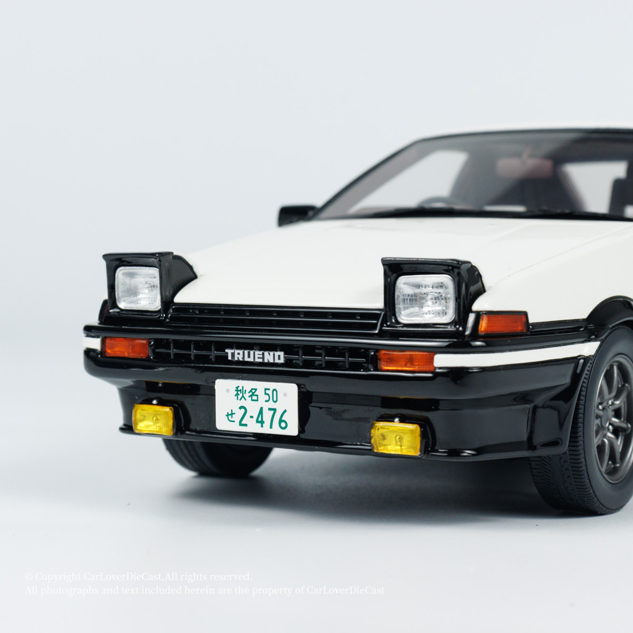 OTTO 1:18 TOYOTA SPRINTER TRUENO AE86 WHITE 1985 *Limited To