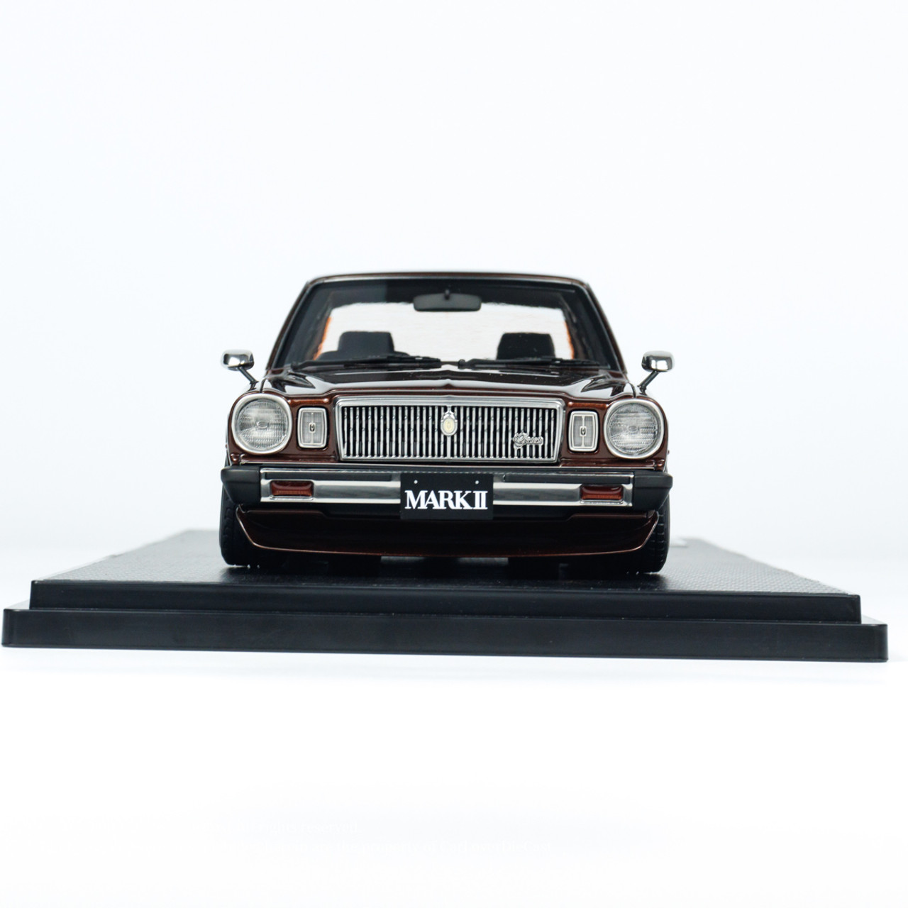 1/18 イグニッションモデル　マーク2 MX41 IG3428 MarkII イグニッションモデル 1/18 トヨタ マークII セダン グランデ