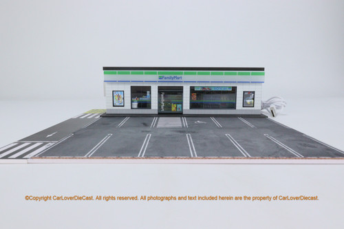 G-Fans 1:64 Family Store Diorama with LED (710021) Available Now