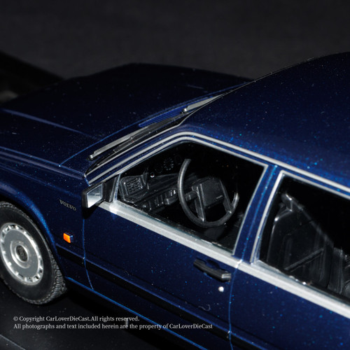 MINICHAMPS 1:18 VOLVO 740 GL – 1986 – DARK BLUE METALLIC (155171701) Diecast Car Model Available Now