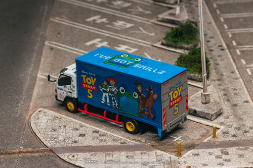 Tarmac Works 1:64 Mitsubishi Fuso Canter Toy Story 5 (T64T-TL002-TS) Diecast Car Model Available In January 2027 Pre Order Now