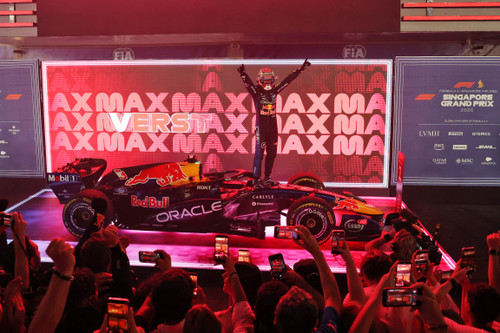 MINICHAMPS 1:18 / 1:43 / 1:64 ORACLE RED BULL RACING RB22 - MAX VERSTAPPEN - WINNER SINGAPORE 2026 (117261703/417261703/640261703) Resin / Diecast Car Model Available In January 2027 Pre Order Now