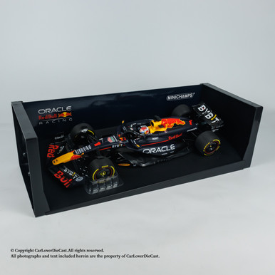 MINICHAMPS Oracle RedBull Racing RB18限定版 Red Bull - F1 RB18 Team Oracle Red Bull Racing n.11 (2022) 1