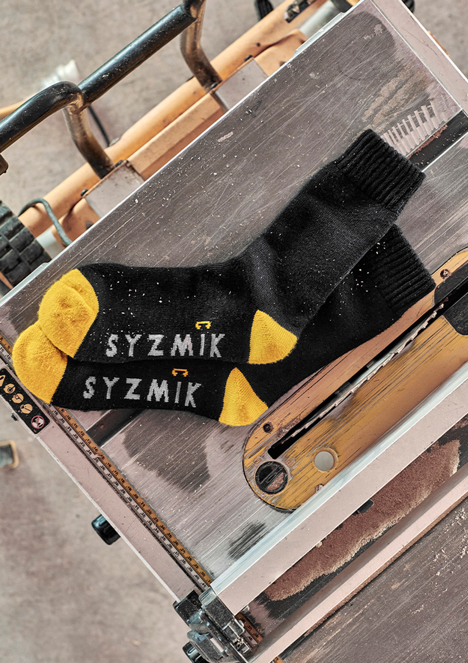 Syzmik ZMSOCK3 Unisex Bamboo Work Socks 3 pack | Available Colour: Black/Yellow Black/Yellow