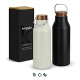 A drink bottle set featuring a cream and a black vacuum cork bottle, accompanied by a simple box with a logo. A drink bottle set featuring a cream and a black vacuum cork bottle, accompanied by a simple box with a logo.