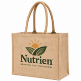 A jute supermarket bag in natural colour with sturdy handles and a logo printed on the front.