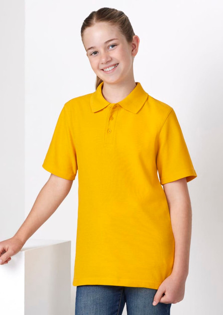 A yellow short sleeve polo shirt for kids, featuring a collar and three buttons, with a logo on the chest. A yellow short sleeve polo shirt for kids, featuring a collar and three buttons, with a logo on the chest.