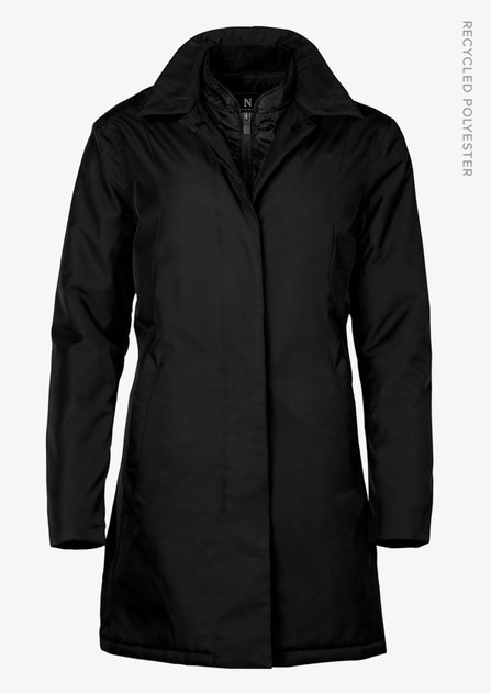 A black women's jacket with a collar and long sleeves, made from recycled polyester. It includes a logo.