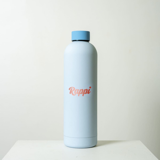 A drink bottle in light blue with a matching lid, featuring a logo in pink.