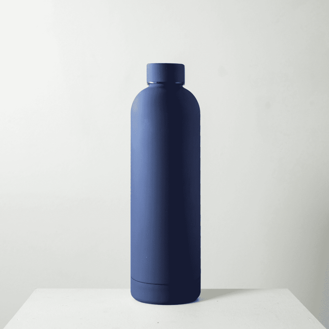 A drink bottle in a matte navy blue finish, featuring a round body and a screw-top lid. It has a logo on the side.