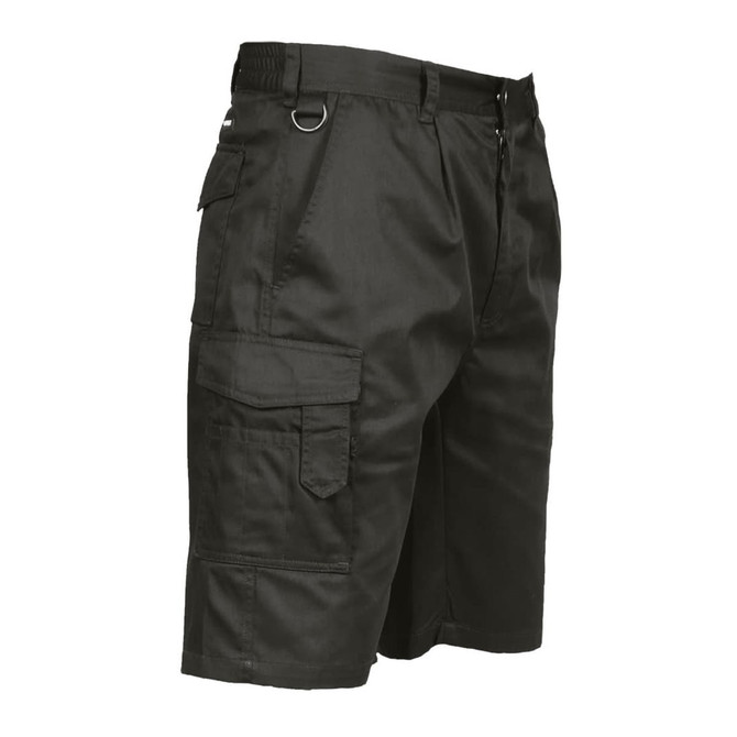 Combat shorts in dark green with multiple cargo pockets and a waistband featuring a loop for accessories.