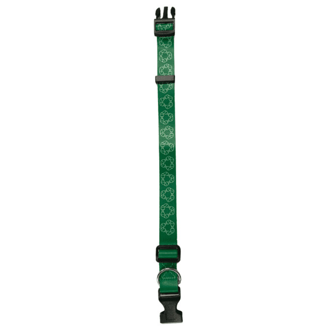 A green adjustable strap features a repeated pattern, with a clip and ring at each end. It includes a logo.