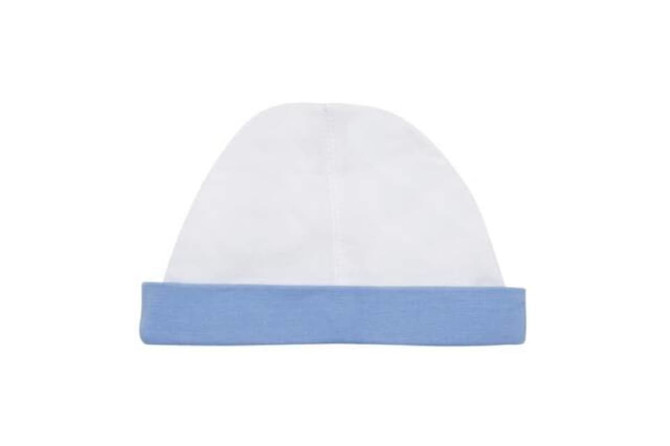 A baby cap in white with a light blue band at the bottom, featuring a simple, smooth design. A baby cap in white with a light blue band at the bottom, featuring a simple, smooth design.