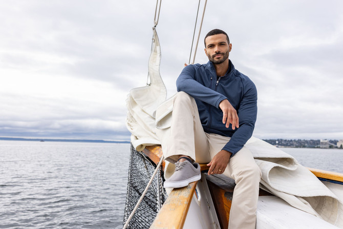 MCK01326 Navy Blue Heather - Lifestyle 1
