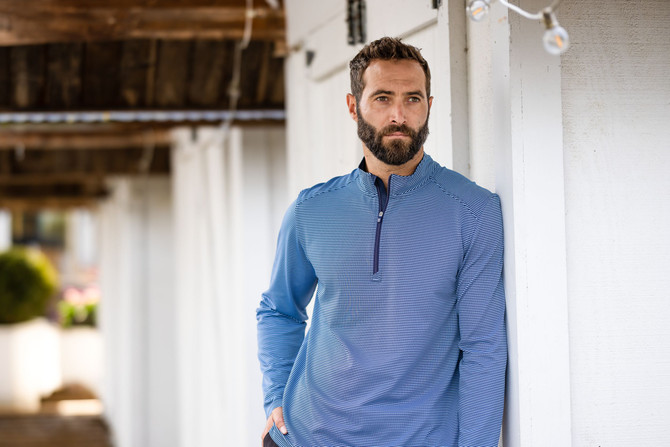 MCK01258 Atlas/Navy Blue - Lifestyle 1