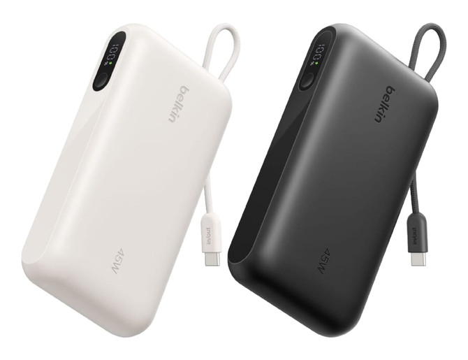 A compact power bank in white and black with an integrated cable and display, featuring a logo.