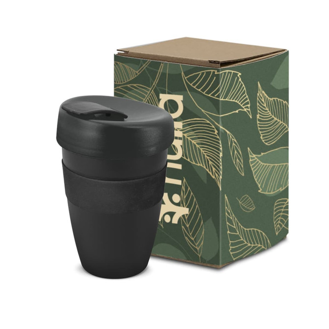 A drink bottle in black with a double wall, placed next to a patterned box featuring a logo.